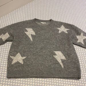 Storia preppy star and lighting bult sweater!